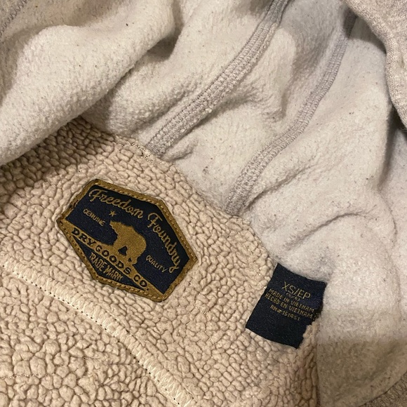 Kids Jacket - Picture 2 of 3